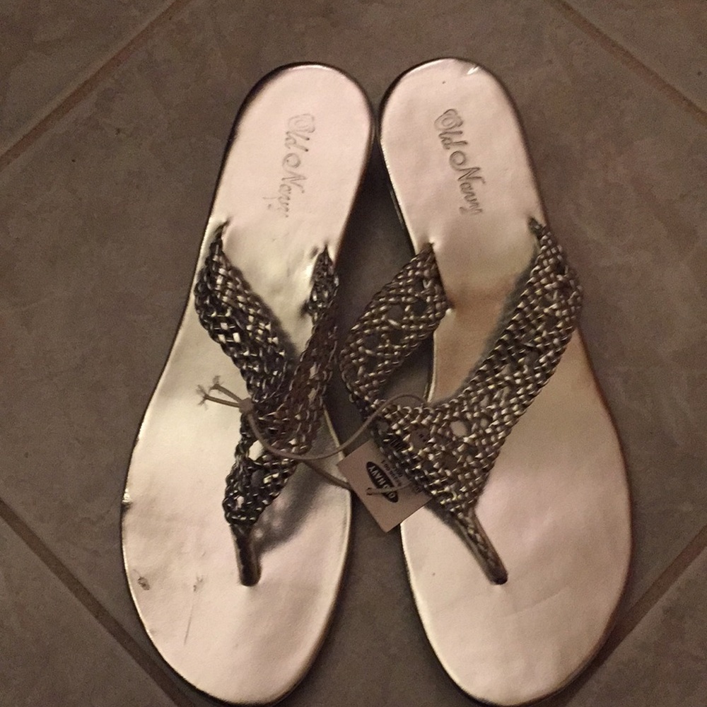 NWT  Old Navy Silver Sandals